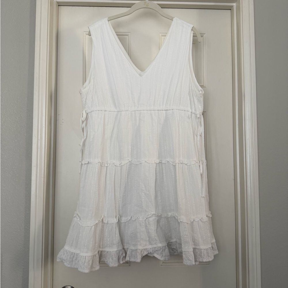 Anthropologie New In womans boho White Eyelet mini Dress size l eyelet